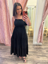 Load image into Gallery viewer, Veronica Spaghetti Strap Maxi Dress- Black