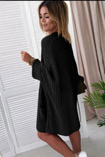 Load image into Gallery viewer, Serafina Oversized Cardigan- Black