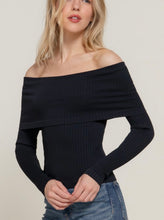 Load image into Gallery viewer, Brianna Off The Shoulder Seamless Top