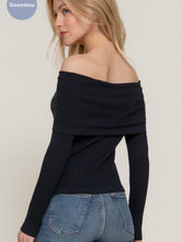 Load image into Gallery viewer, Brianna Off The Shoulder Seamless Top