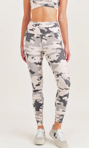 It’s Gotta Be Me High waisted Active Leggings- Pink Camo