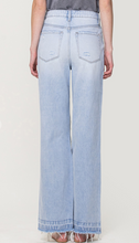 Load image into Gallery viewer, 90’s Vintage Straight Jeans- Blue Wash