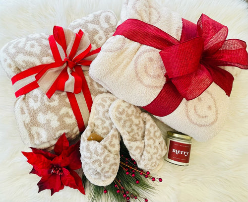 Oh So Soft Blanket & Slipper Gift Set - Cream