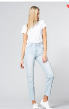 Load image into Gallery viewer, Milly High Rise Mom Jeans- Light Wash