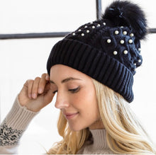 Load image into Gallery viewer, Fur Lined Beanie with Pearls -Black